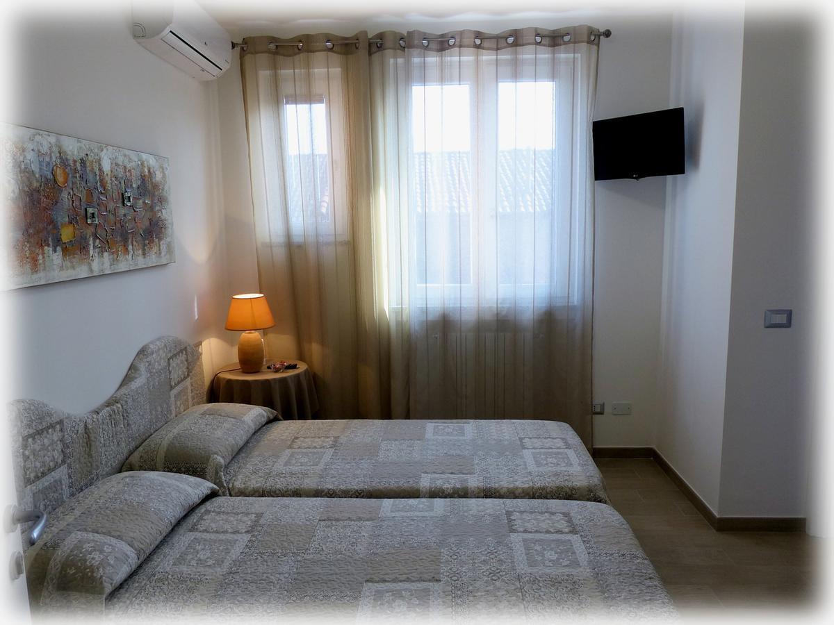 Marinella Guest House Cornale Exteriér fotografie
