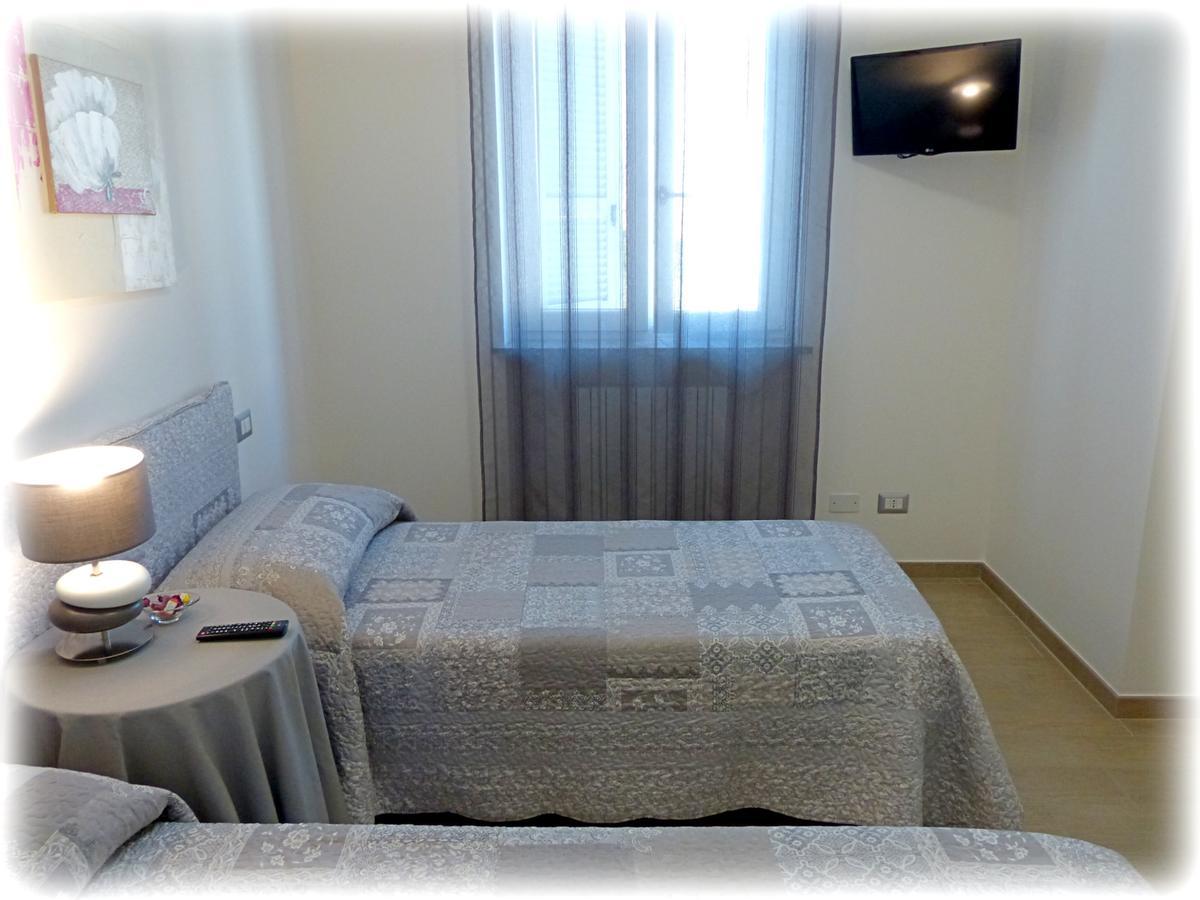 Marinella Guest House Cornale Exteriér fotografie